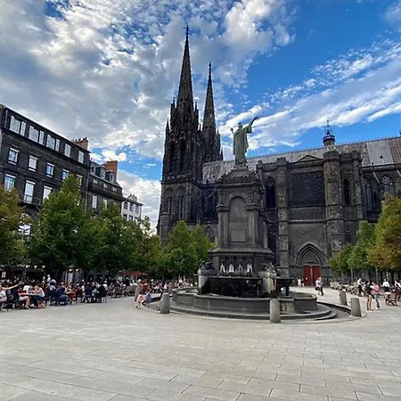 Les Fougeres #maisonsavaron *